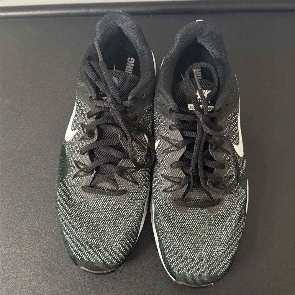 Nike Black and White Zoom Condition TR Training Sneakers Women’s Size 6 GUC